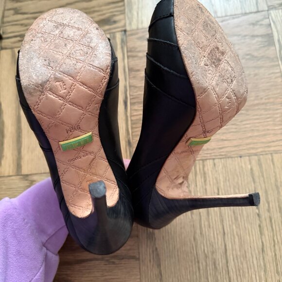 L.A.M.B. Leather Pumps - Size 9.5 - Picture 4 of 5